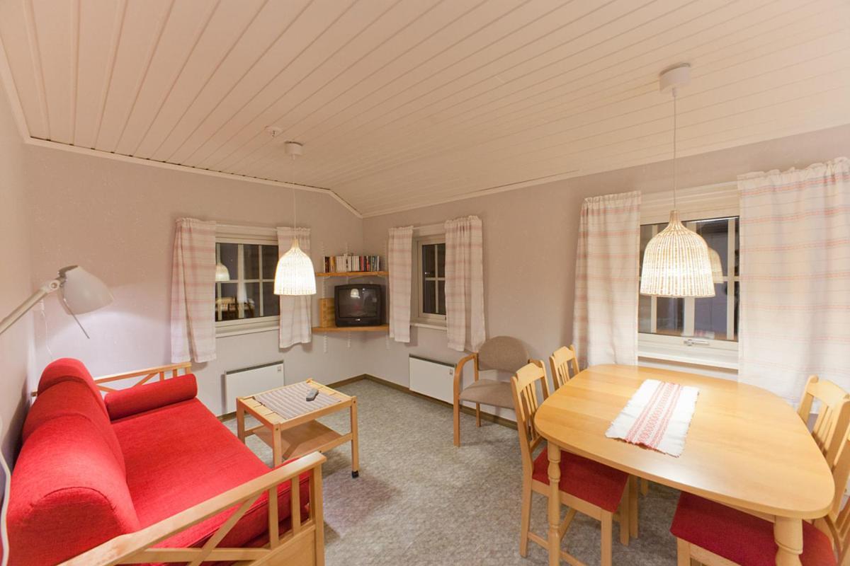 Апартаменты Lullens Stugby - Laegenhetshuset 6-9 Bruksvallarna Экстерьер фото