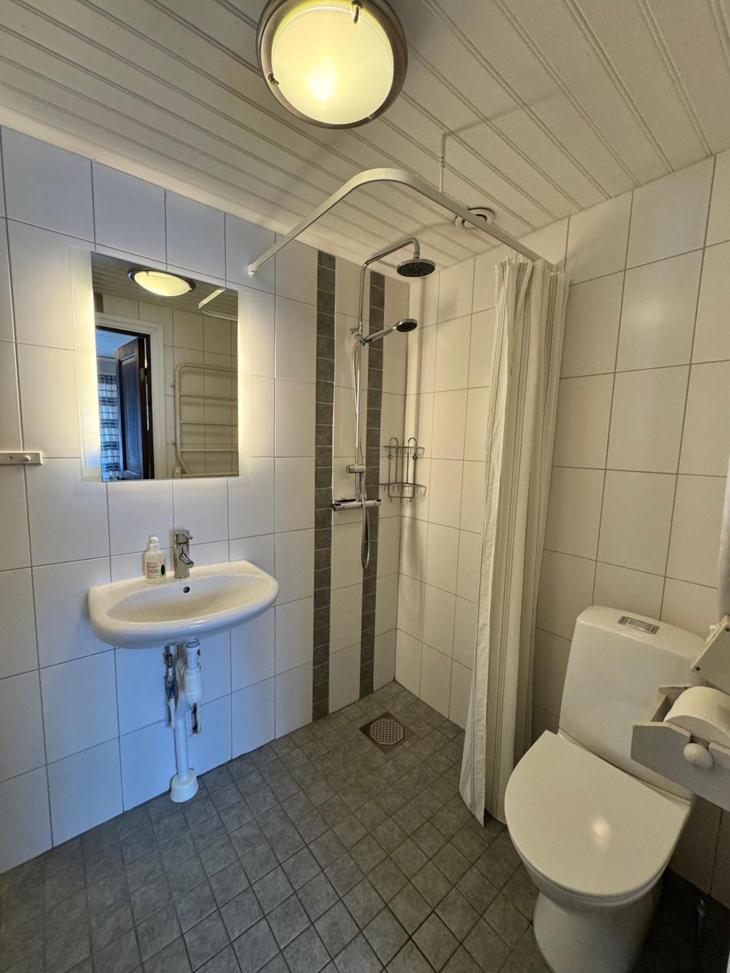 Апартаменты Lullens Stugby - Laegenhetshuset 6-9 Bruksvallarna Экстерьер фото